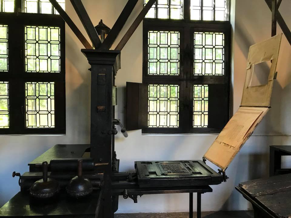 41752327_10156627978573119_6299812082212667392_n_10156627978533119